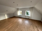 Wohn- / Esszimmer - 3-Zimmer Eigentumswohnung mit Garage, Stellplatz und eigenem Garten