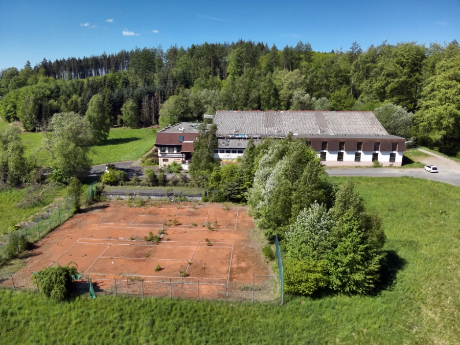 Drohnenaufnahme ehemaliges Hotel