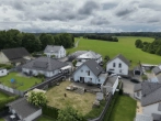 Rückansicht - Ihr neues Zuhause am Ortsrand – modernes Massivhaus mit Kamin & sonnigem Garten