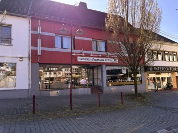 Wohn- und Geschäftshaus mit ehem. Bäckerei in Innenstadtlage, 56269 Dierdorf, Haus