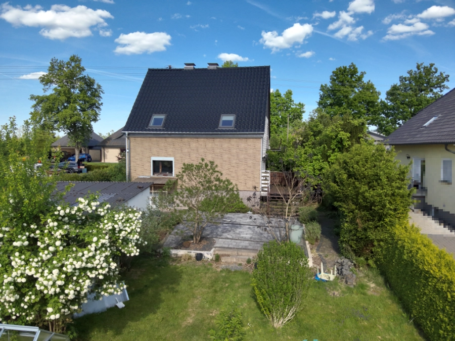 Real Estate Title Image Background