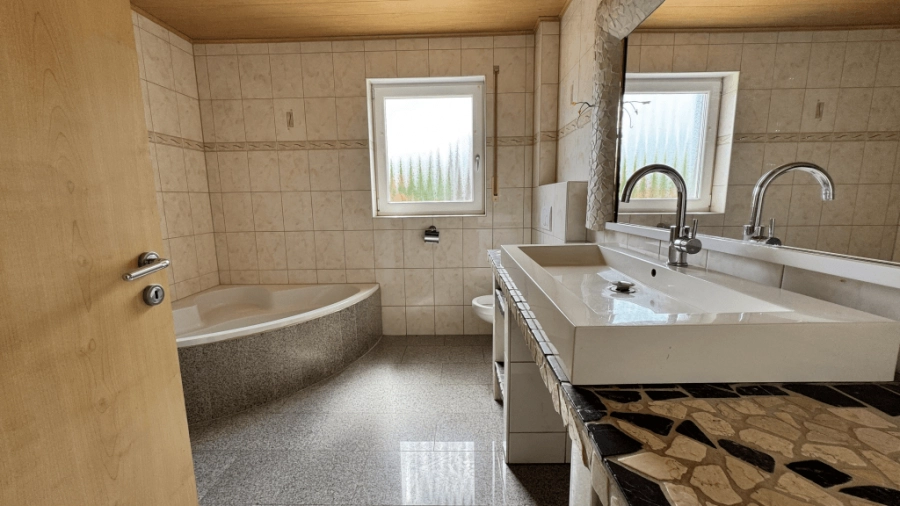Badezimmer Erdgeschoss