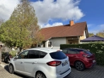 Außenansicht - großzügiges Einfamilienhaus mit Einliegerwohnung und Stellplätzen