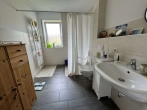 Bad - Gepflegte 2-Zimmer-Eigentumswohnung mit Terrasse in gepflegter Seniorenwohnanlage