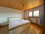 Gästezimmer - Wohlfühl-Zuhause im Landhausstil – familienfreundliches Traumhaus mit Garten, Sauna & Kamin