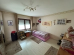 Schlafzimmer EG links