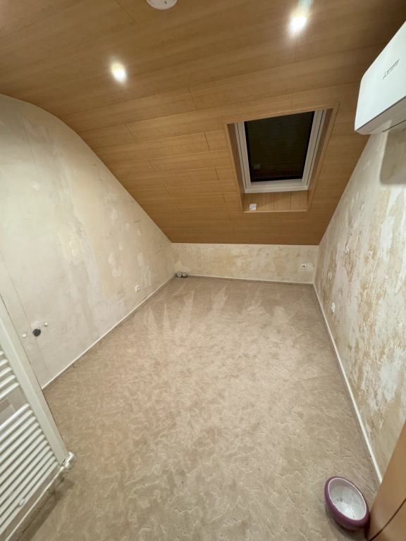 Zimmer DG links