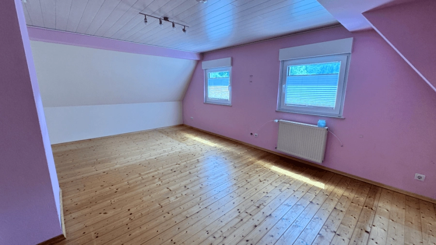 Schlafzimmer DG