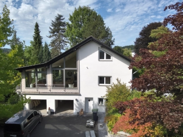 großzügiges Zweifamilienhaus mit möglicher Einliegerwohnung in bevorzugter Wohnlage, 53577 Neustadt (Wied), Zweifamilienhaus