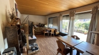 Wohn-/Esszimmer mit Terrasse EG rechts - Kapitalanleger aufgepasst! Mehrfamilienhaus mit 6 Wohneinheiten und guter Verkehrsanbindung