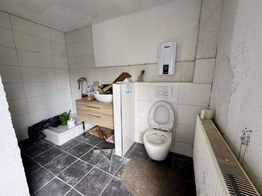 Bad mit Dusche/WC