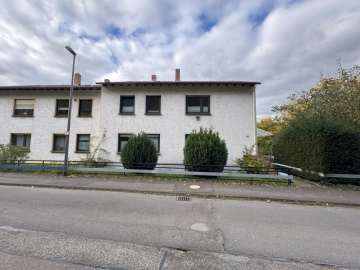 3-Zimmer Eigentumswohnung mit Gästebereich, Loggia und eigenem Gartenanteil, 56112 Lahnstein, Etagenwohnung